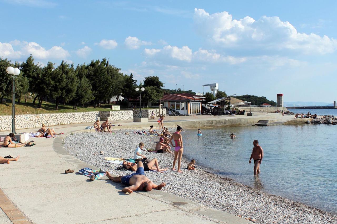 Apartments With A Parking Space Senj - 5572 Zewnętrze zdjęcie