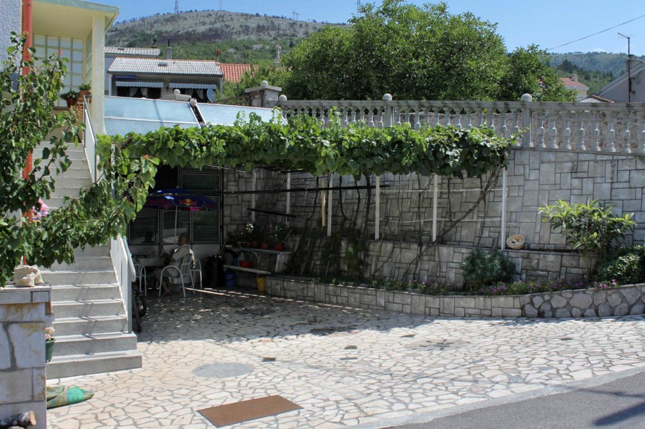 Apartments With A Parking Space Senj - 5572 Zewnętrze zdjęcie